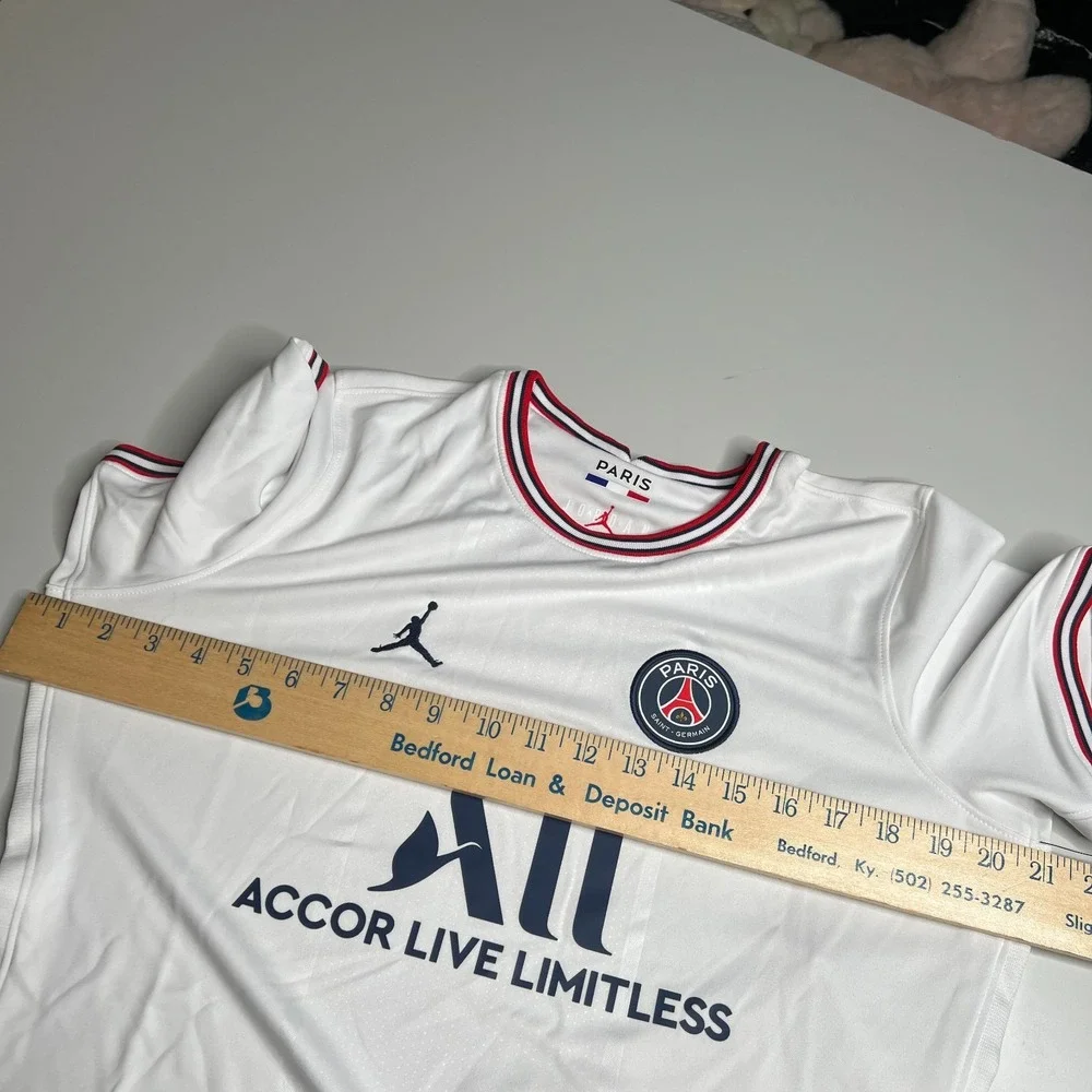 PSG Paris Saint-Germain Jordan Away Jersey Women's L White DH7474-101 NWT